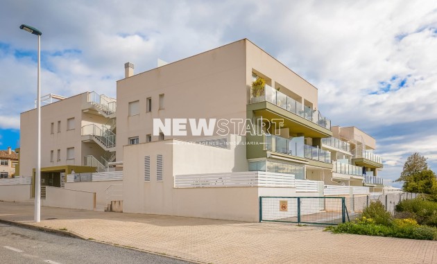 Apartamento - Reventa - La Marina - El Pinet