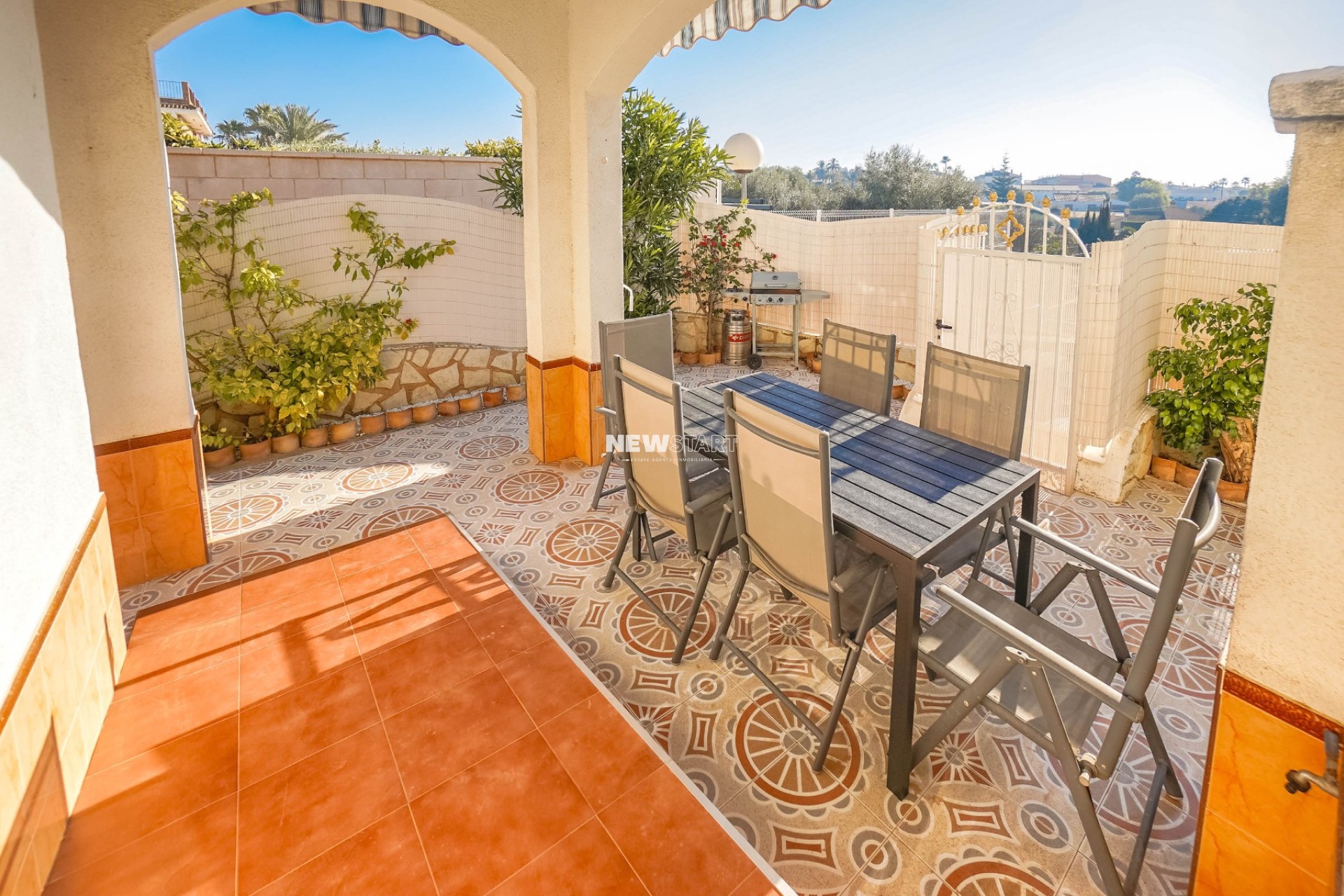 Återförsäljning - Duplex - La Marina - Urb. El Oasis