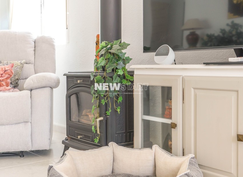 Återförsäljning - Fristående - La Marina - Urb. La Marina