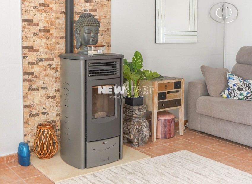 Återförsäljning - Fristående - La Marina - Urb. La Marina