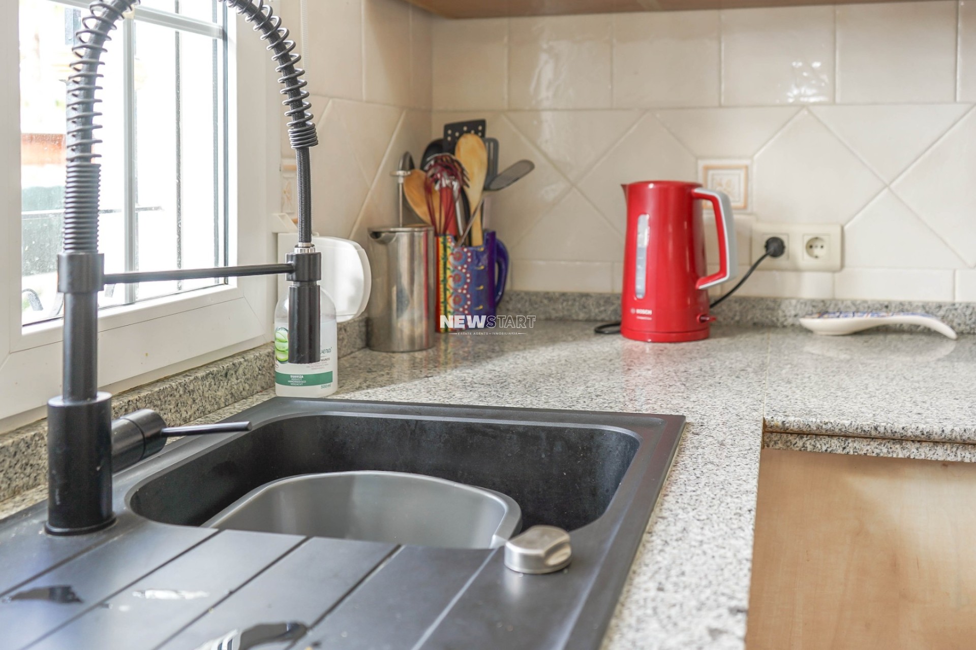 Återförsäljning - Fristående - La Marina - Urb. La Marina