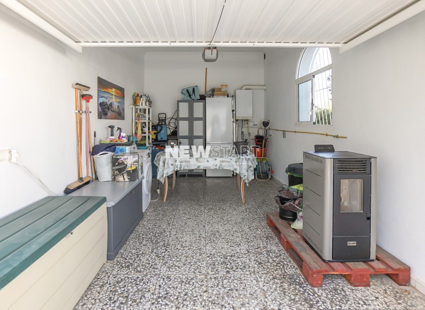 Återförsäljning - Fristående - La Marina - Urb. La Marina