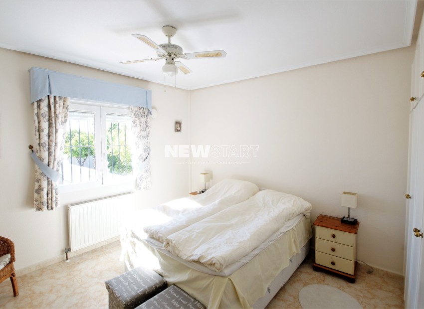 Återförsäljning - Fristående - La Marina - Urb. La Marina