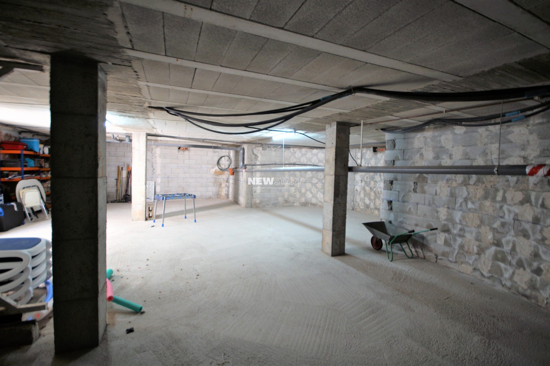 Återförsäljning - Fristående - La Marina - Urb. La Marina