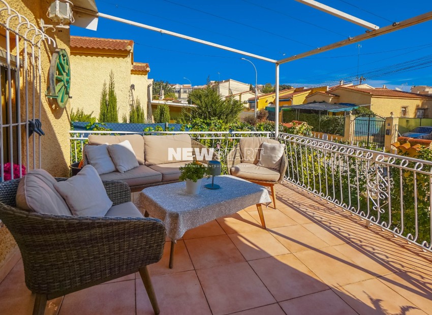 Återförsäljning - Fristående - La Marina - Urb. La Marina