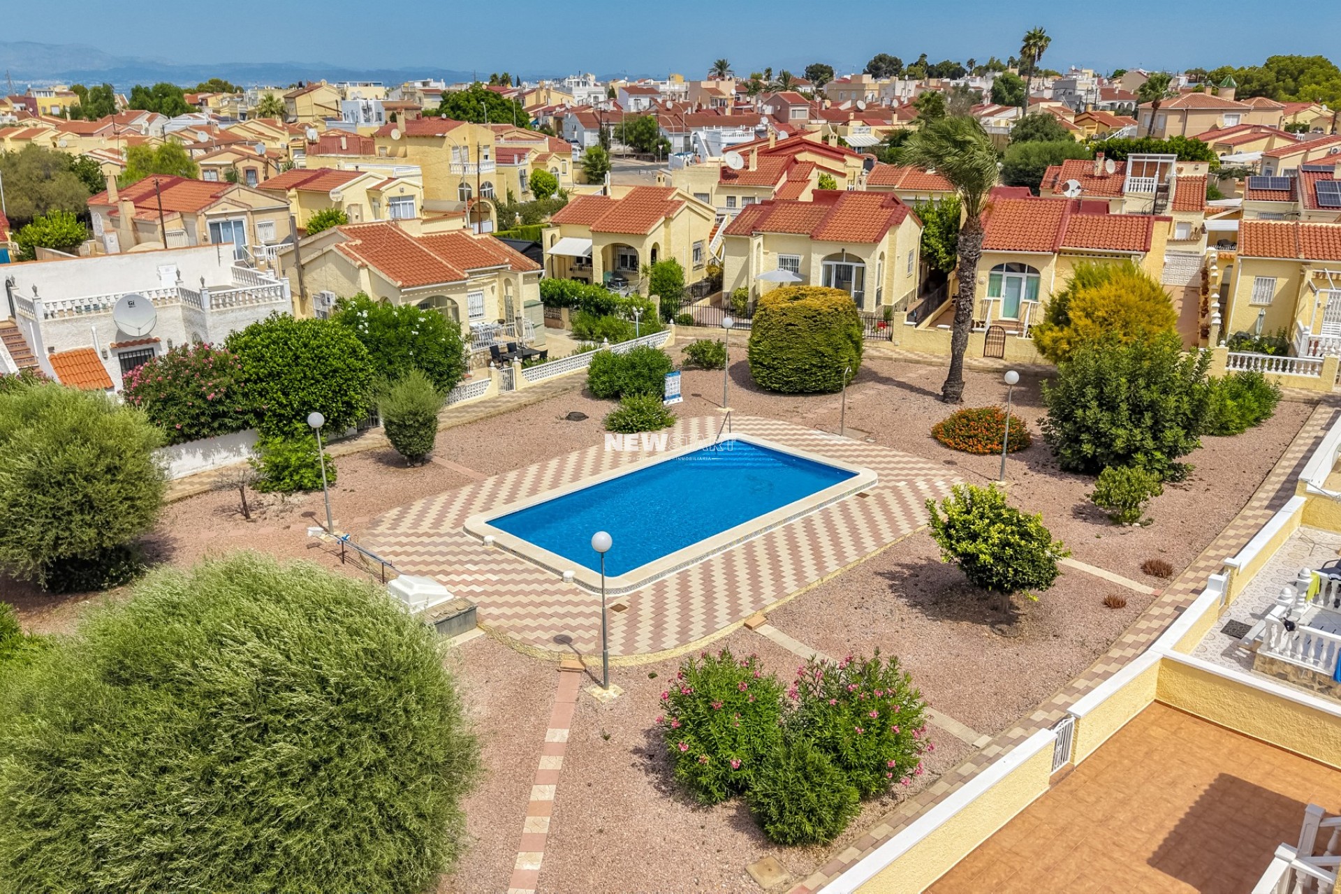 Återförsäljning - Fristående - La Marina - Urb. La Marina