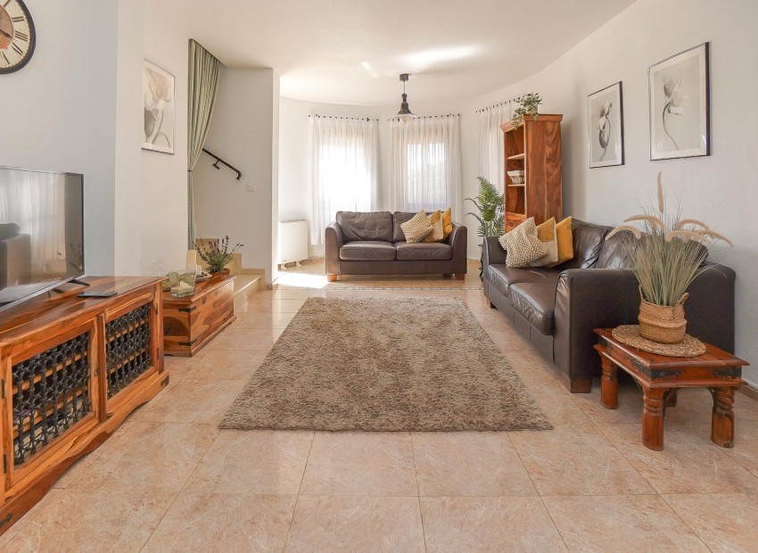 Återförsäljning - Fristående villa - La Marina - Urb. La Marina