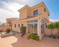 Återförsäljning - Fristående villa - La Marina - Urb. La Marina