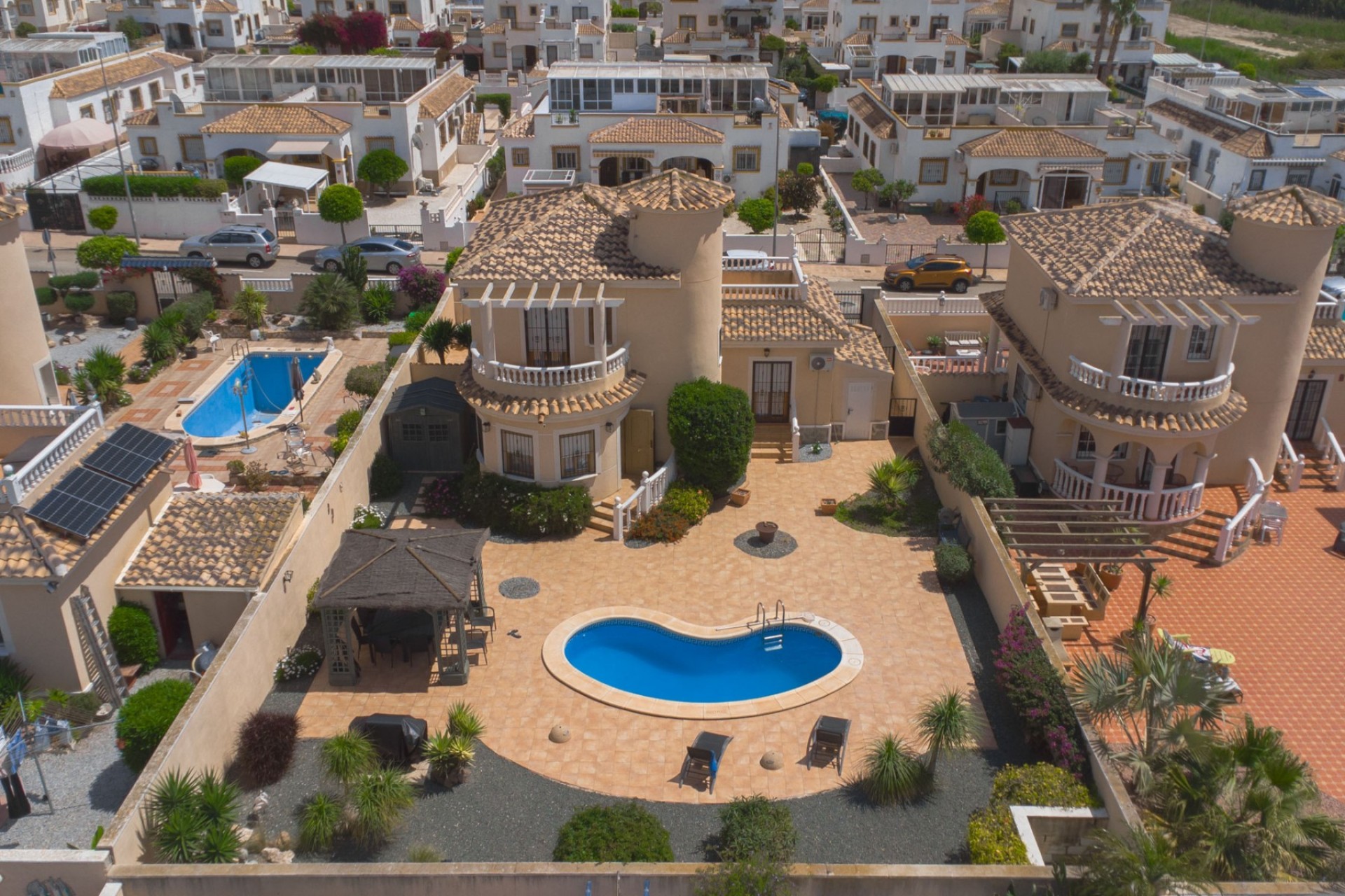 Återförsäljning - Fristående villa - La Marina - Urb. La Marina