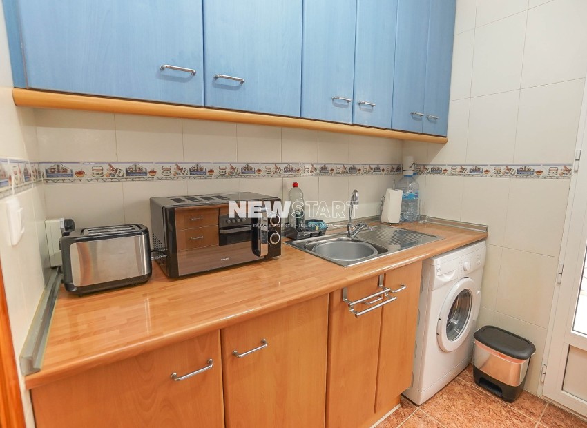 Återförsäljning -  - La Marina - Urb. La Marina