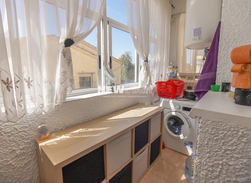 Återförsäljning -  - La Marina - Urb. La Marina