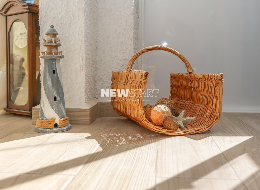 Återförsäljning -  - La Marina - Urb. La Marina