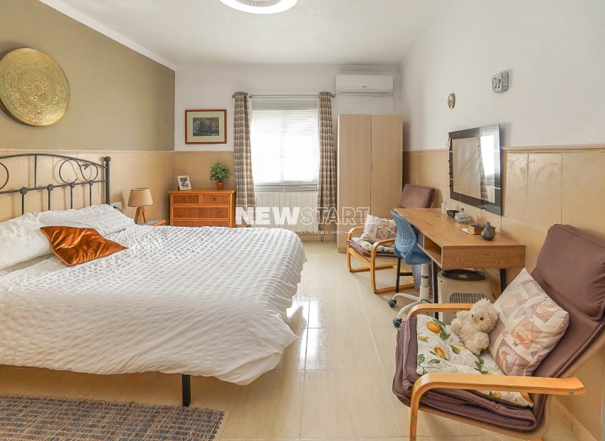 Återförsäljning - Lantligt hus - Gård - Elche - Daimes