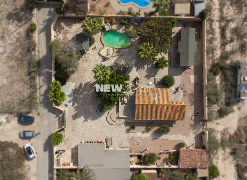 Återförsäljning - Lantligt hus - Gård - Elche - La Hoya