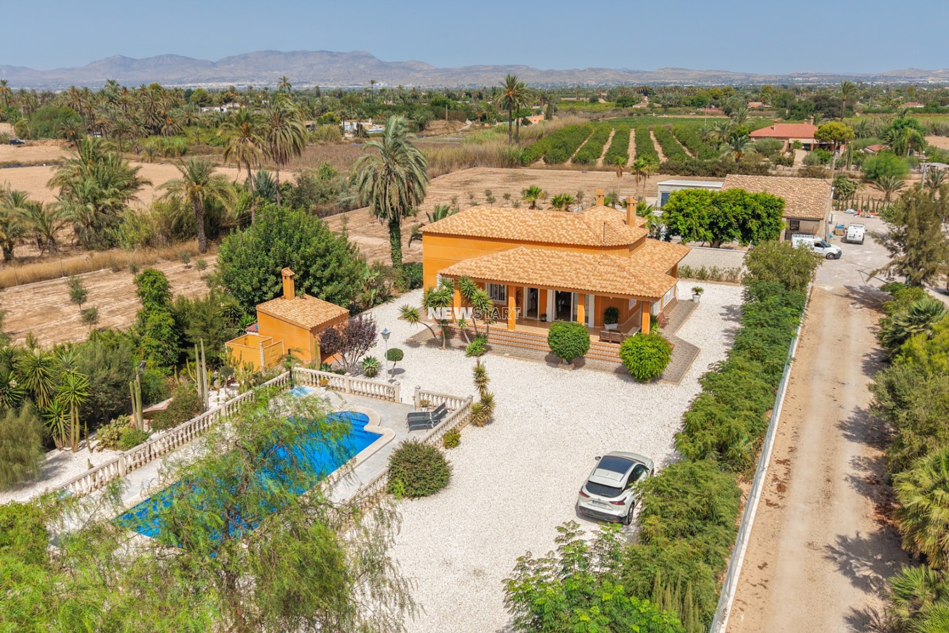 Återförsäljning - Lantligt hus - Gård - Elche - La Hoya