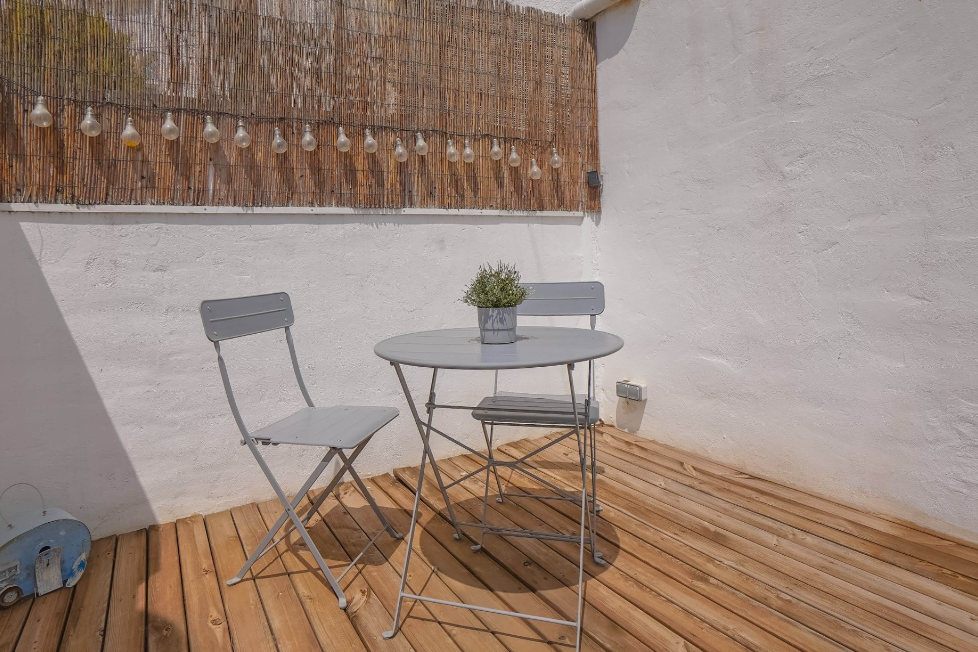 Återförsäljning - Oberoende villa - La Marina - Urb. La Marina