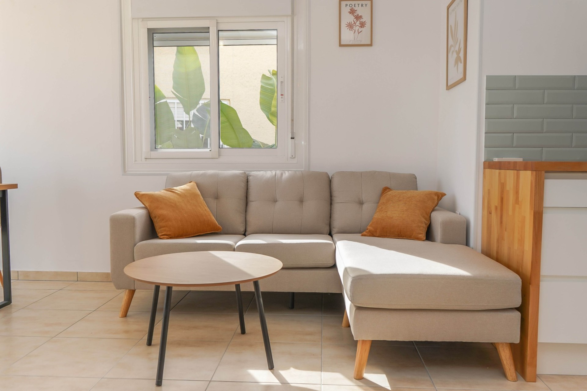Återförsäljning - Oberoende villa - La Marina - Urb. La Marina