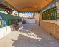 Återförsäljning - Parhus Quad - La Marina - Urb. El Oasis
