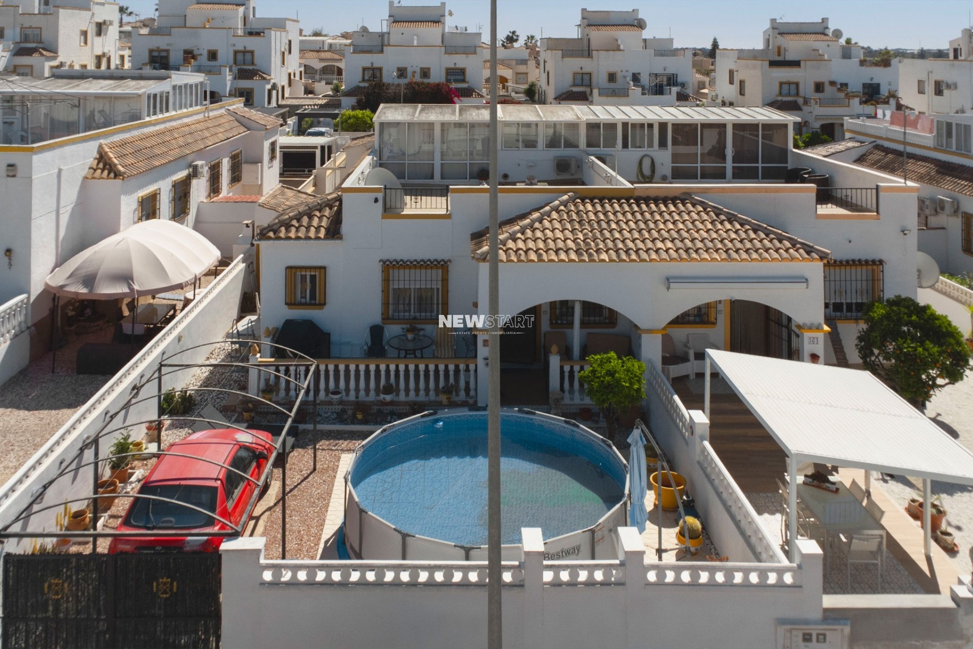 Återförsäljning - Quad - La Marina - Urb. La Marina