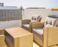 Återförsäljning - Quad - La Marina - Urb. La Marina