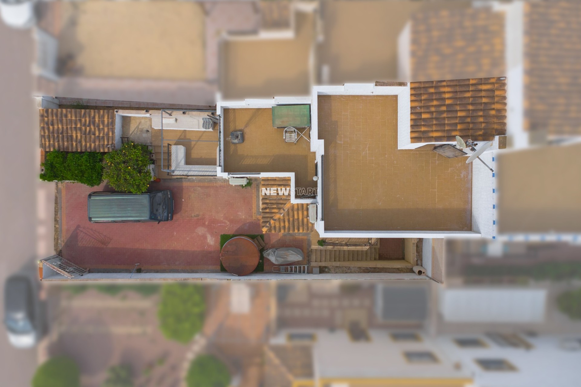 Återförsäljning - Quad - La Marina - Urb. La Marina