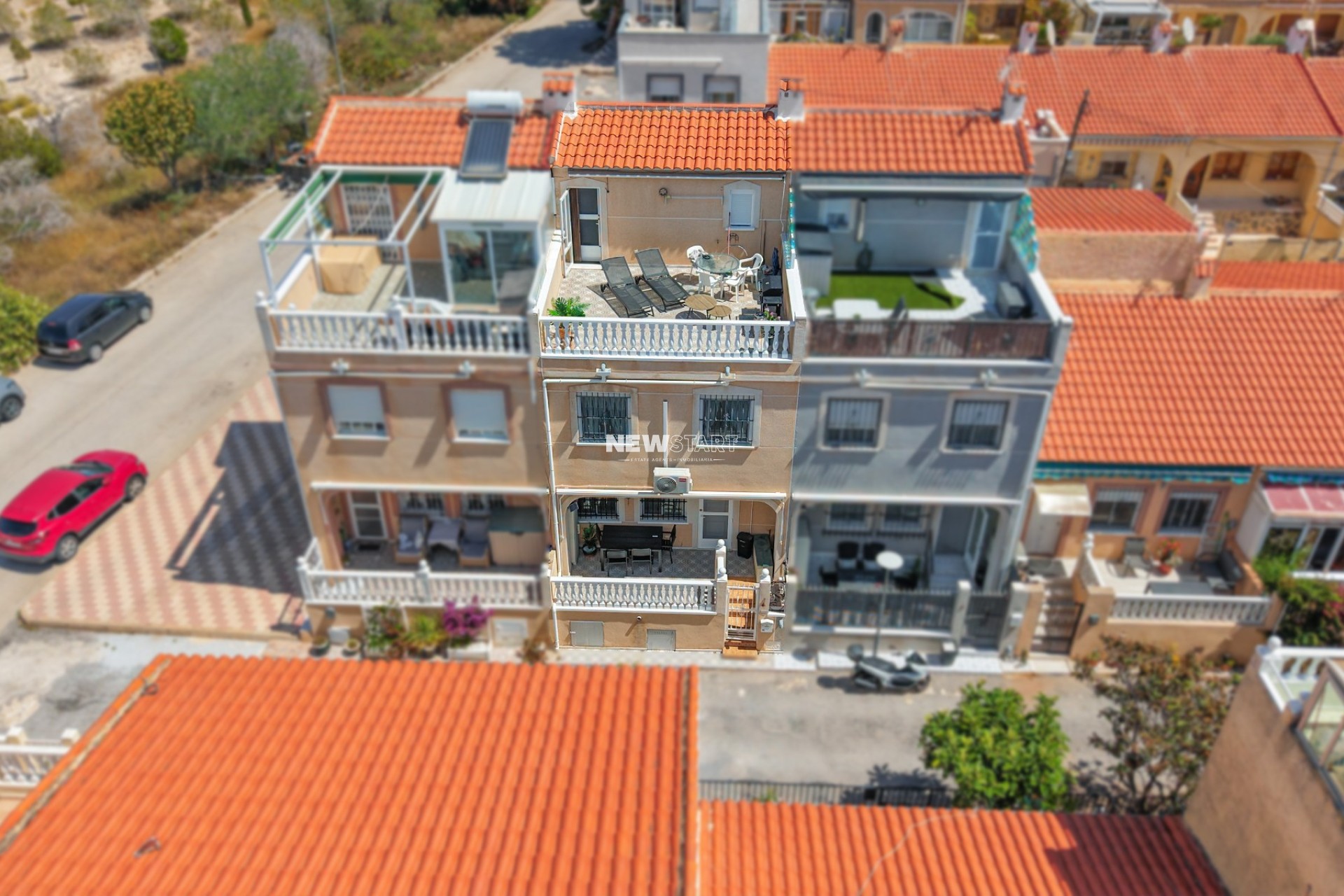 Återförsäljning - Radhus - La Marina - Urb. La Marina