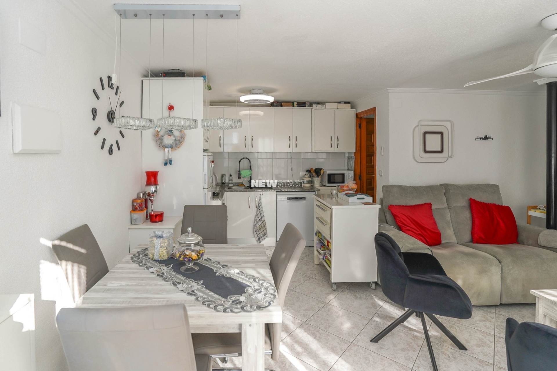 Återförsäljning - Radhus - La Marina - Urb. La Marina
