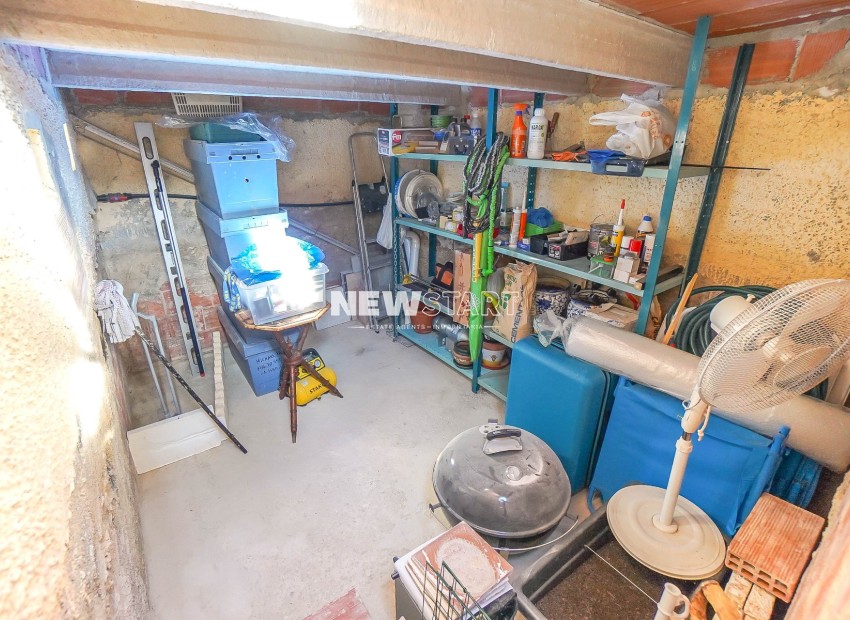 Återförsäljning - Slutterrass - La Marina - Urb. La Marina