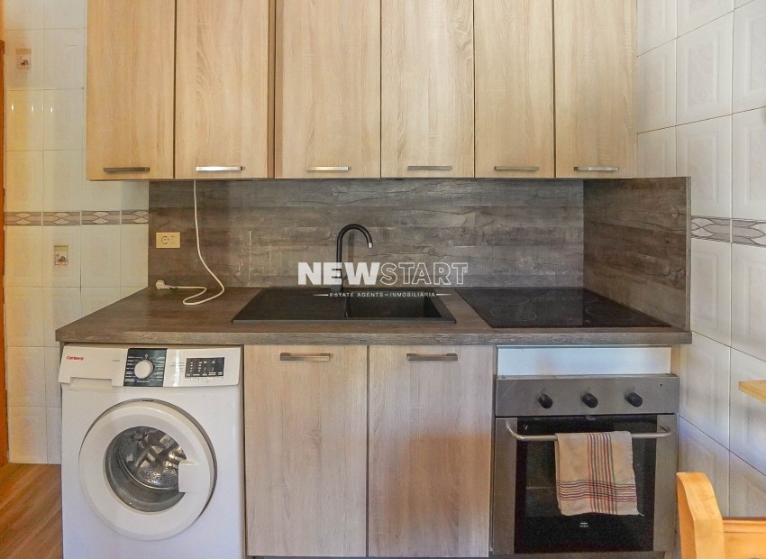 Återförsäljning - Slutterrass - La Marina - Urb. La Marina