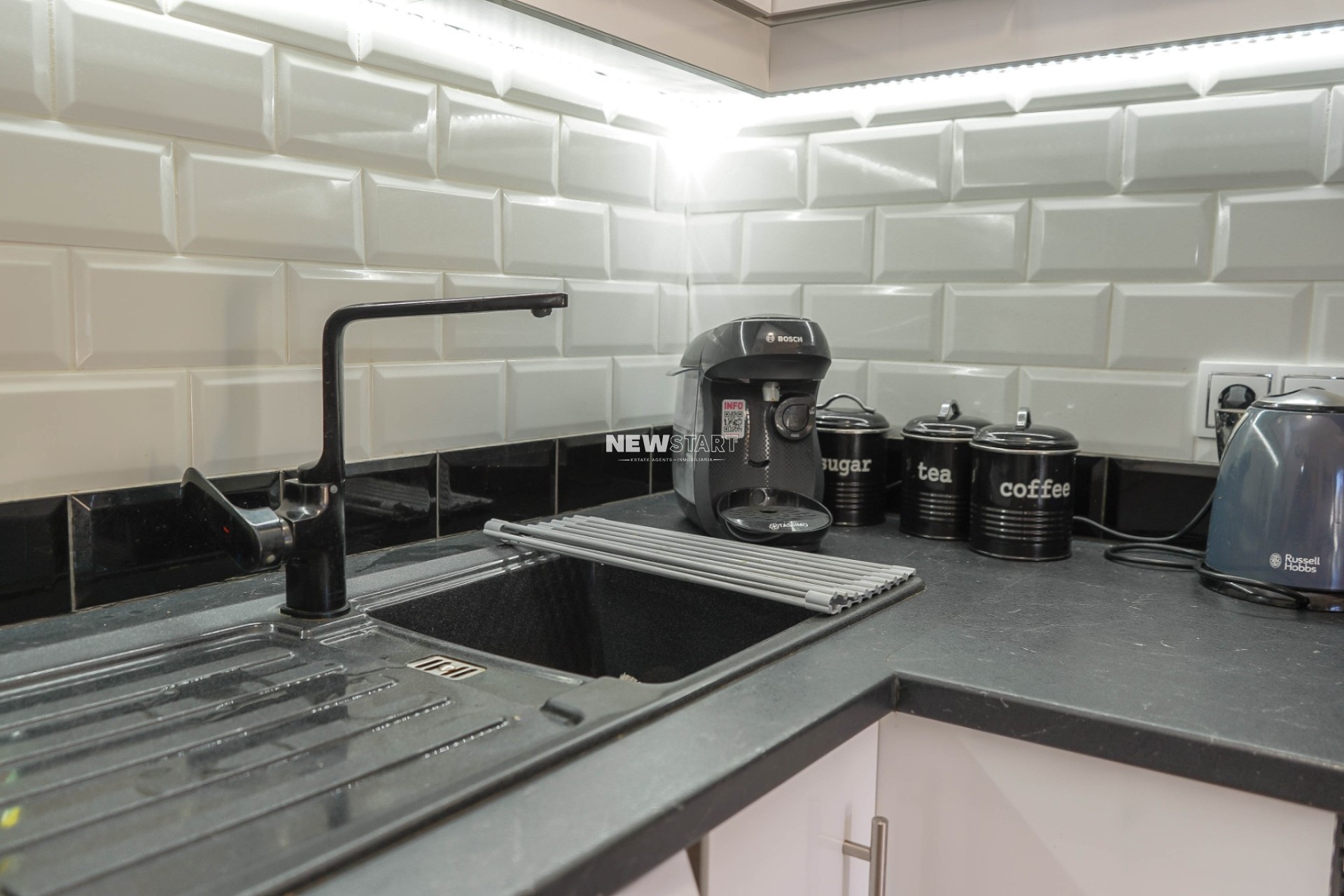 Återförsäljning - Terrasserad - La Marina - Urb. La Marina