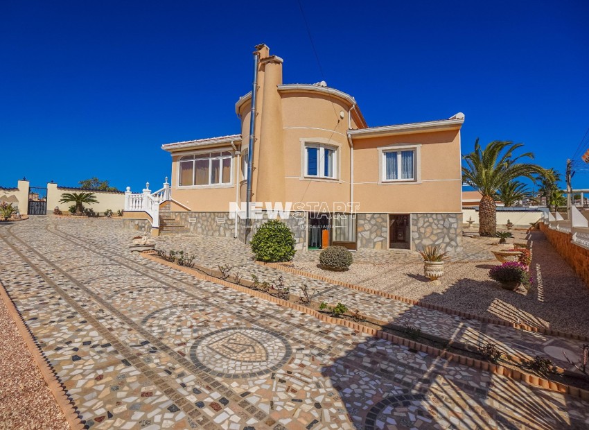 Återförsäljning - Villa - Ciudad Quesada