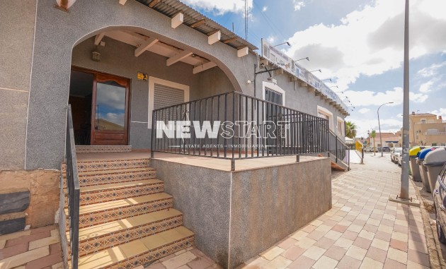 Commercial - Resale - La Marina - NS1447