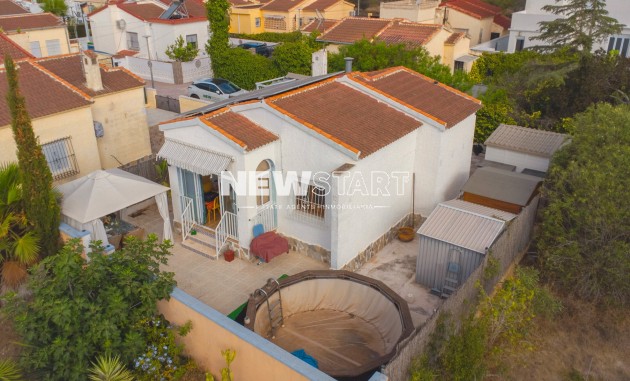 Detached - Resale - La Marina - Urb. La Marina