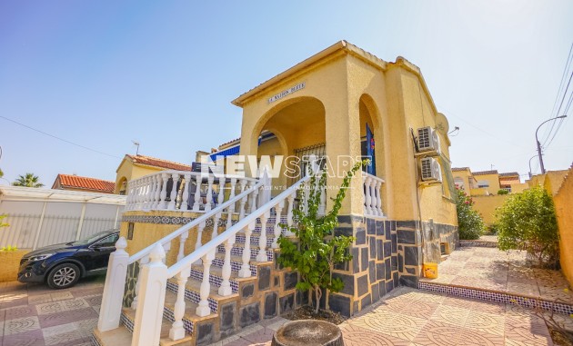 Detached - Resale - La Marina - Urb. La Marina