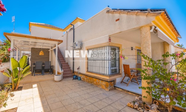 Detached - Resale - La Marina - Urb. La Marina