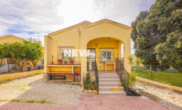 Detached - Resale - La Marina - Urb. La Marina