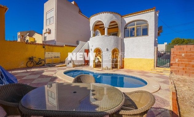 Detached - Resale - La Marina - Urb. La Marina