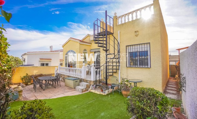 Detached - Resale - La Marina - Urb. La Marina