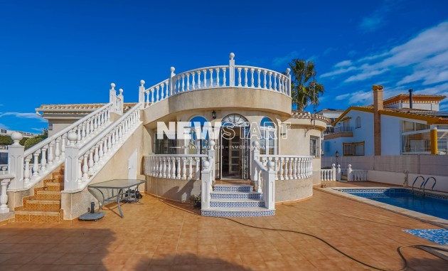 Detached - Resale - La Marina - Urb. La Marina