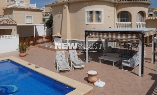 Detached - Resale - La Marina - Urb. La Marina