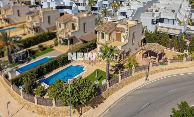 Detached - Resale - La Marina - Urb. La Marina
