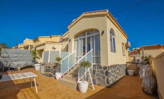 Detached - Resale - La Marina - Urb. La Marina