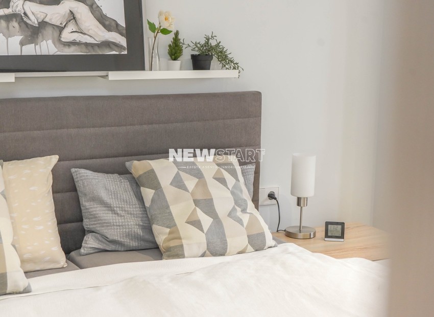 Herverkoop - Appartement - La Marina - El Pinet