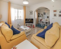 Herverkoop - Halfvrijstaande Quadrant - La Marina - Urb. El Oasis