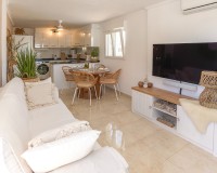 Herverkoop - Hoekwoning - La Marina - Urb. La Marina