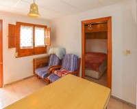 Herverkoop - Hoekwoning - La Marina - Urb. La Marina