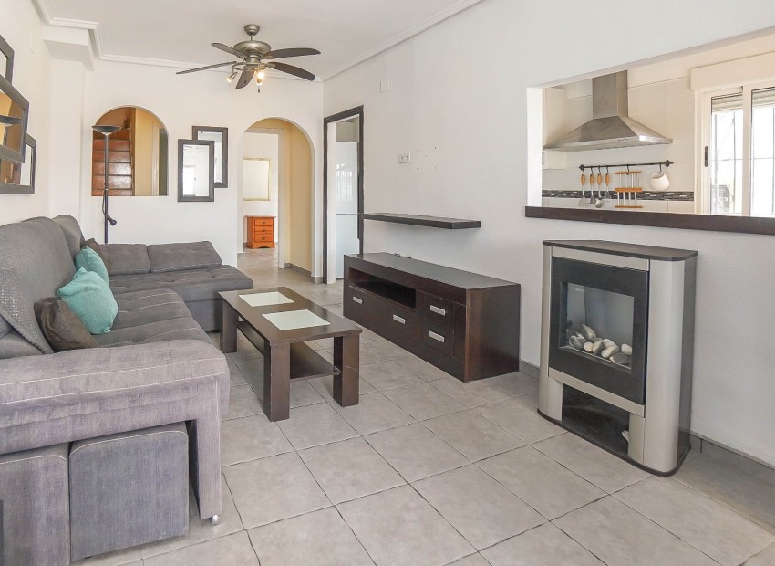 Herverkoop - Julia - quadwoning - La Marina - Urb. La Marina