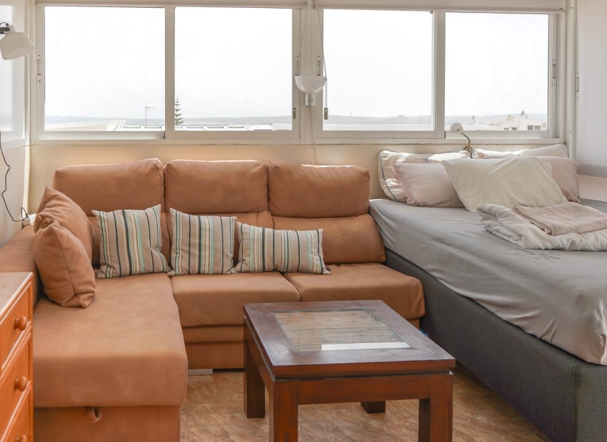 Herverkoop - Julia - quadwoning - La Marina - Urb. La Marina