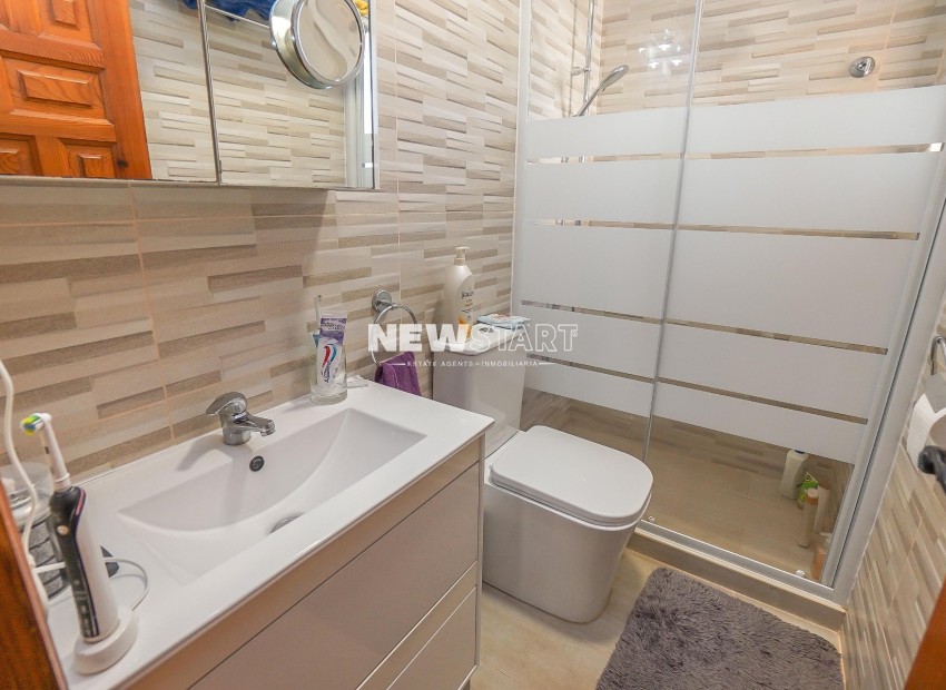 Herverkoop -  - La Marina - Urb. La Marina