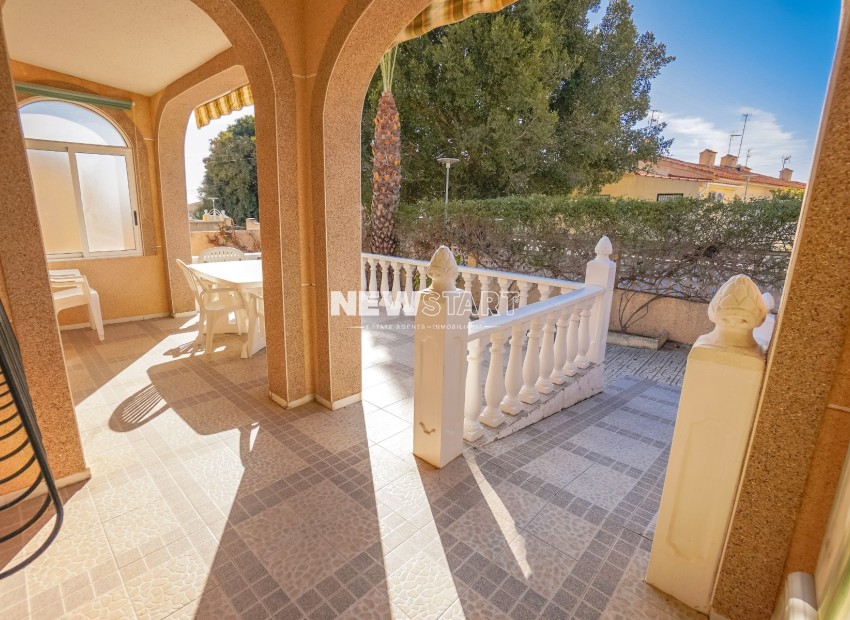 Herverkoop -  - La Marina - Urb. La Marina